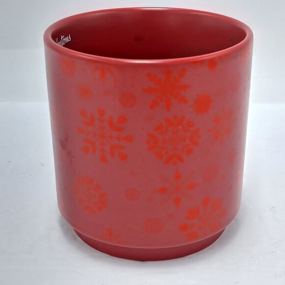 Tim Hortons Mug Snowflakes 2021 Red Christmas Ceramic Coffee Cup - Picture 4 of 7